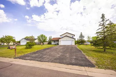 1124 Garnet Boulevard, Detroit Lakes, MN 56501 - Photo 34