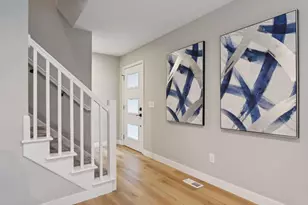 3098 Victoria St N, Roseville, MN 55113 - Photo 2