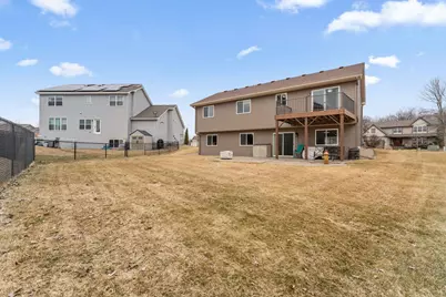 810 Kadler Avenue NE, Hanover, MN 55341 - Photo 4