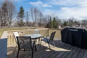 860 Sparrow Rd, Waconia, MN 55387 - Photo 28