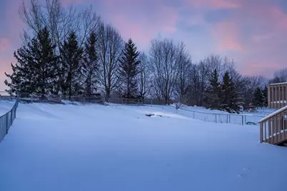 860 Sparrow Road, Waconia, MN 55387 - Photo 4