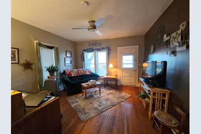 810 S Oak Avenue, Owatonna, MN 55060 - Photo 2