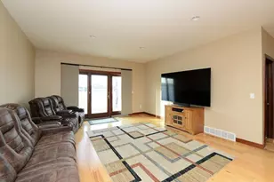 4615 Beach Ln S, Fargo, ND 58104 - Photo 12