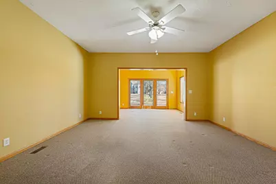 113 S West Street, Belle Plaine, MN 56011 - Photo 10