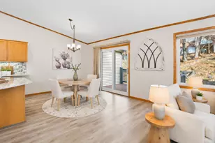 8427 143rd St W, Apple Valley, MN 55124 - Photo 10