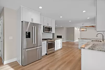 18215 19th Avenue N, Plymouth, MN 55447 - Photo 40