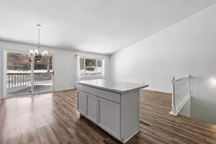 2053 Edgerton St, Maplewood, MN 55117 - Photo 24