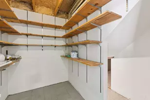 2053 Edgerton St, Maplewood, MN 55117 - Photo 42