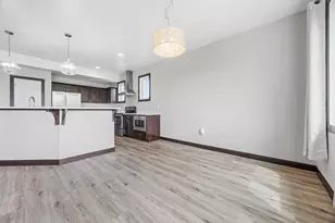 1029 44th Ave S, Moorhead, MN 56560 - Photo 6