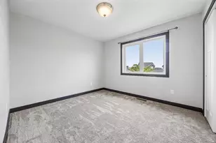 1029 44th Ave S, Moorhead, MN 56560 - Photo 28