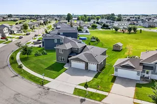 1029 44th Ave S, Moorhead, MN 56560 - Photo 40