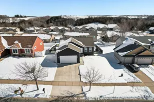 856 Ridgecrest Street, River Falls, WI 54022 - Photo 46