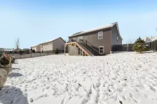 856 Ridgecrest Street, River Falls, WI 54022 - Photo 44