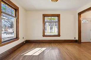 1329 Hague Ave, Saint Paul, MN 55104 - Photo 2