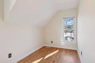 1329 Hague Ave, Saint Paul, MN 55104 - Photo 18