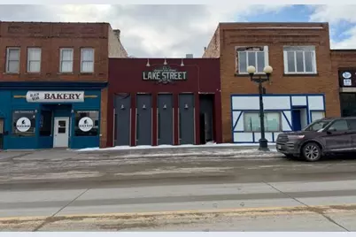 19 W Lake Street, Chisholm, MN 55719 - Photo 1