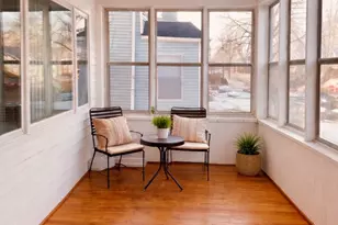 246 Sidney St E, Saint Paul, MN 55107 - Photo 2