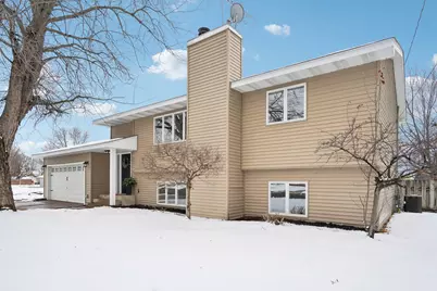 403 7th Street N, Hudson, WI 54016 - Photo 2