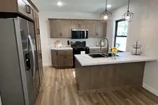 309 Central Ave S, Geneva, MN 56035 - Photo 6