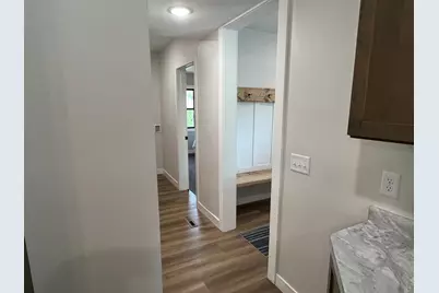 309 Central Avenue S, Geneva, MN 56035 - Photo 10