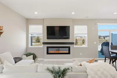 1927 Prospect Lane, Carver, MN 55315 - Photo 8