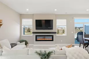 1927 Prospect Ln, Carver, MN 55315 - Photo 8