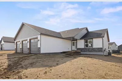 885 Watertown Avenue, Delano, MN 55328 - Photo 2