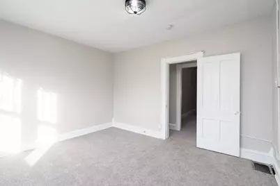 2207 Blake Avenue, Saint Paul, MN 55108 - Photo 20