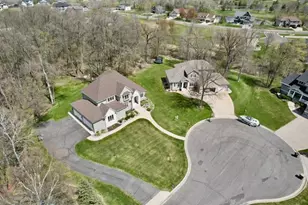 1417 Cougar Ct, Sartell, MN 56377 - Photo 4