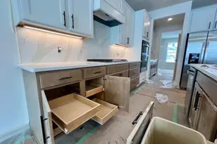 10419 Northwood Ln, Corcoran, MN 55374 - Photo 4