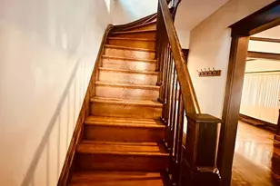 246 Sidney St E, Saint Paul, MN 55107 - Photo 10