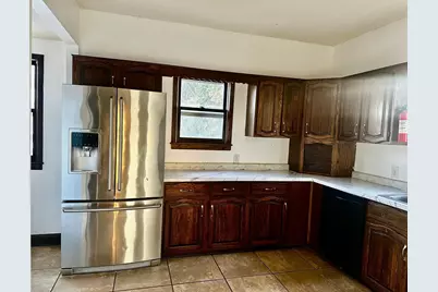 246 Sidney Street E, Saint Paul, MN 55107 - Photo 6