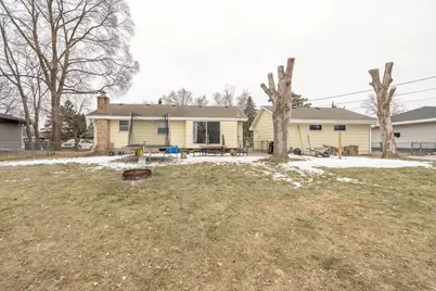 1600 Amy Lane, Brooklyn Center, MN 55430 - Photo 14