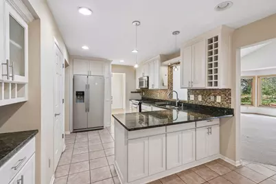 812 Oriole Lane, Chaska, MN 55318 - Photo 14