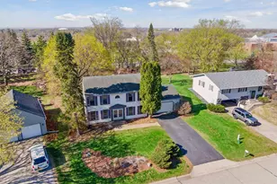 812 Oriole Ln, Chaska, MN 55318 - Photo 46
