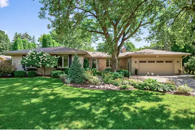 3940 Yorktown Lane N, Plymouth, MN 55441 - Photo 2