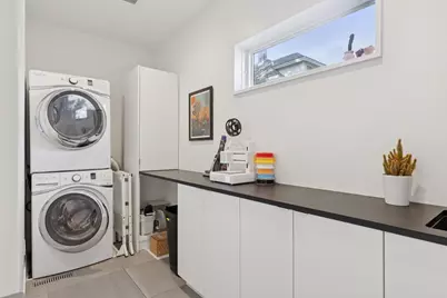 4043 Abbott Avenue S, Minneapolis, MN 55410 - Photo 32