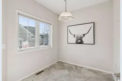 2437 Skyline Drive, Bloomington, MN 55425 - Photo 8