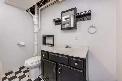 315 E 12th Street, Blue Earth, MN 56013 - Photo 24