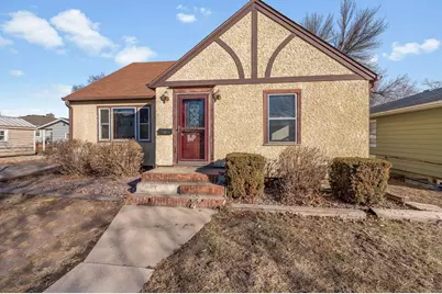 315 E 12th Street, Blue Earth, MN 56013 - Photo 1