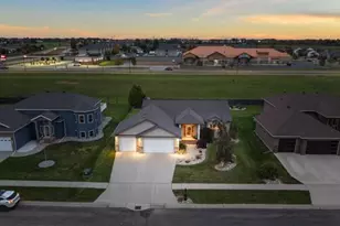 1218 35th Street Circle S, Moorhead, MN 56560 - Photo 4