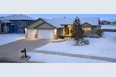 1218 35th Street Circle S, Moorhead, MN 56560 - Photo 2