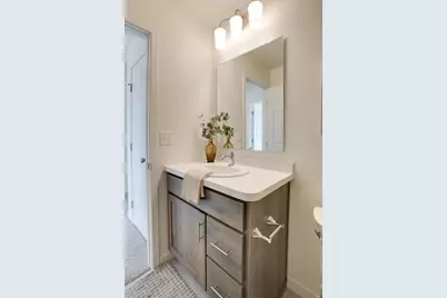 6860 32nd Street S, Fargo, ND 58104 - Photo 24