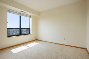 500 E Grant St, Minneapolis, MN 55404 - Photo 14