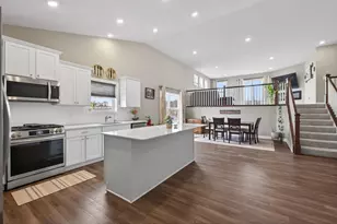 18693 Hamel Dr, Lakeville, MN 55044 - Photo 12