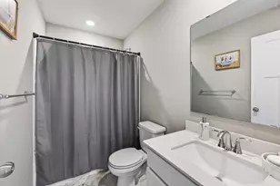 18693 Hamel Dr, Lakeville, MN 55044 - Photo 16