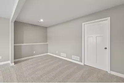 18693 Hamel Drive, Lakeville, MN 55044 - Photo 32