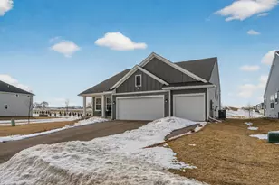 18693 Hamel Dr, Lakeville, MN 55044 - Photo 2