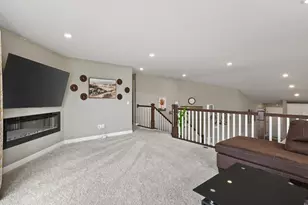 18693 Hamel Dr, Lakeville, MN 55044 - Photo 6