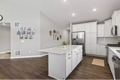 18693 Hamel Drive, Lakeville, MN 55044 - Photo 16